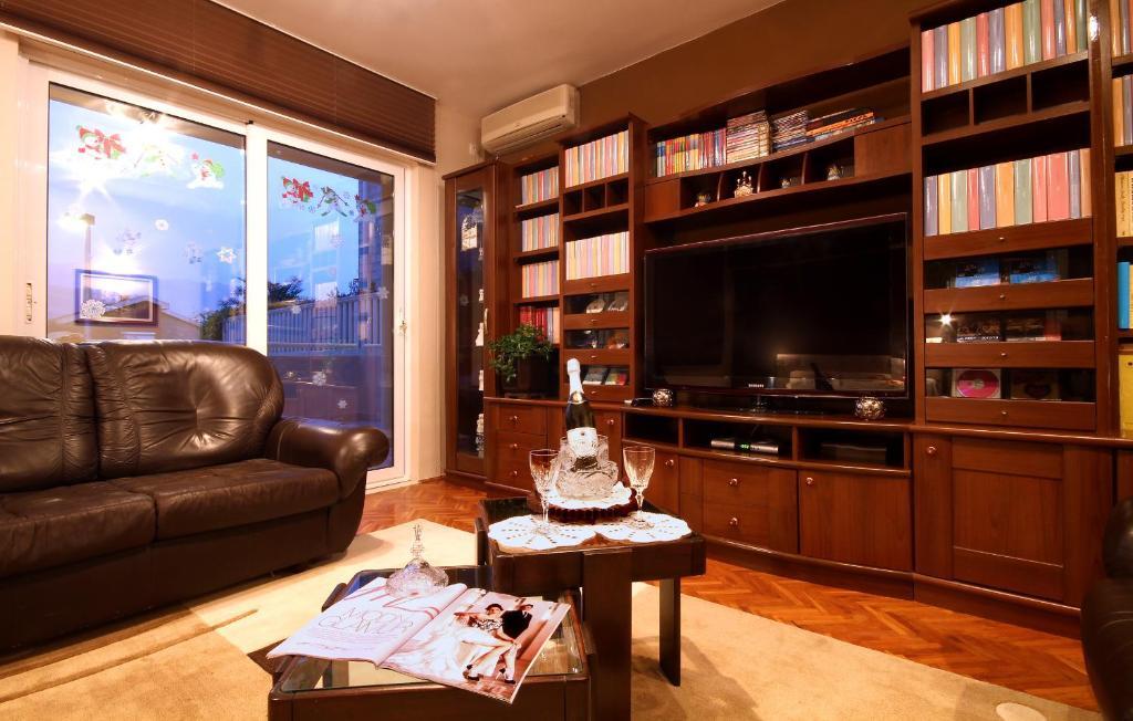 Apartments Vila Galileo Μπούντβα Δωμάτιο φωτογραφία